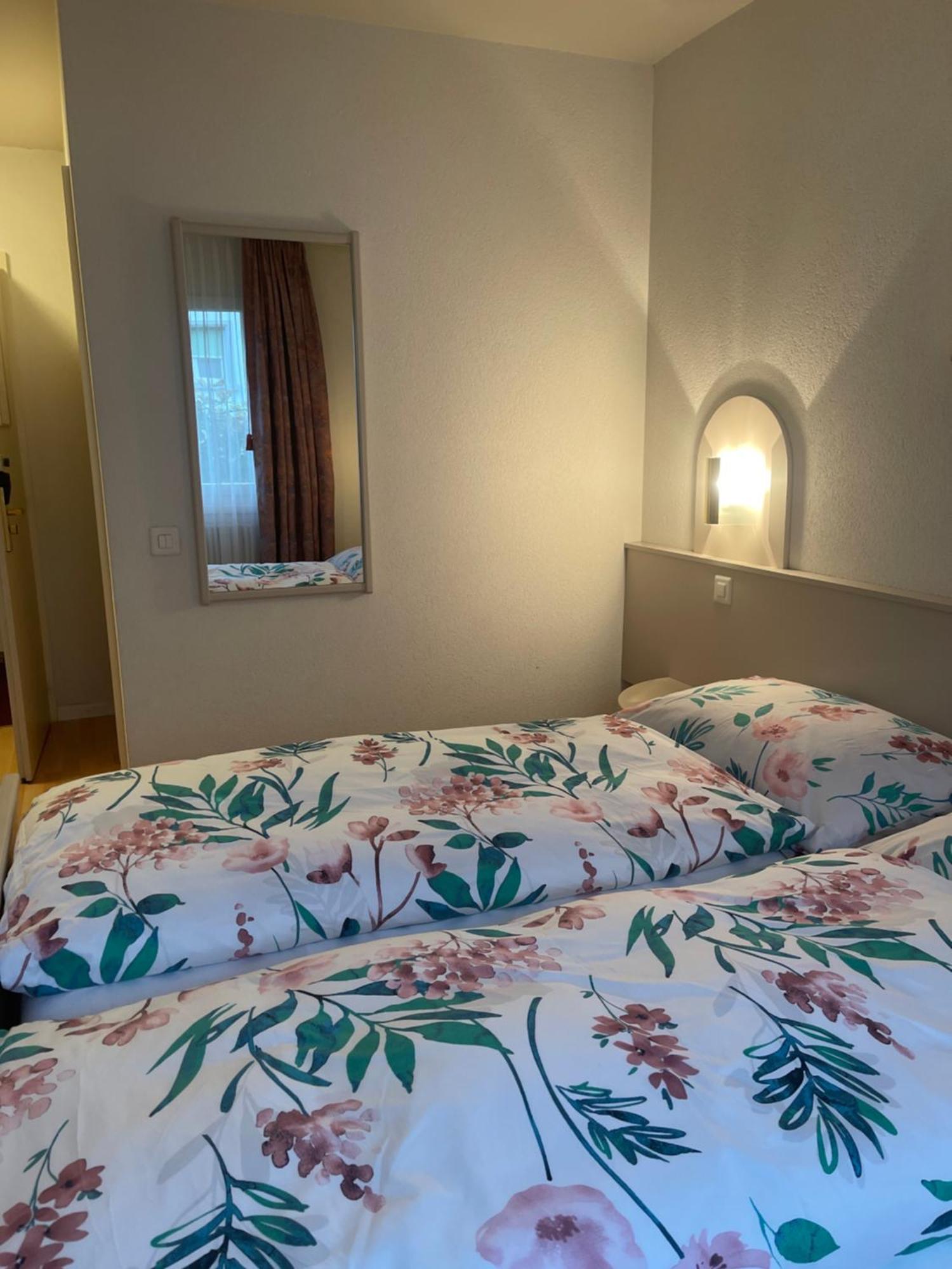 Hotel Les Berges Chippis Zewnętrze zdjęcie