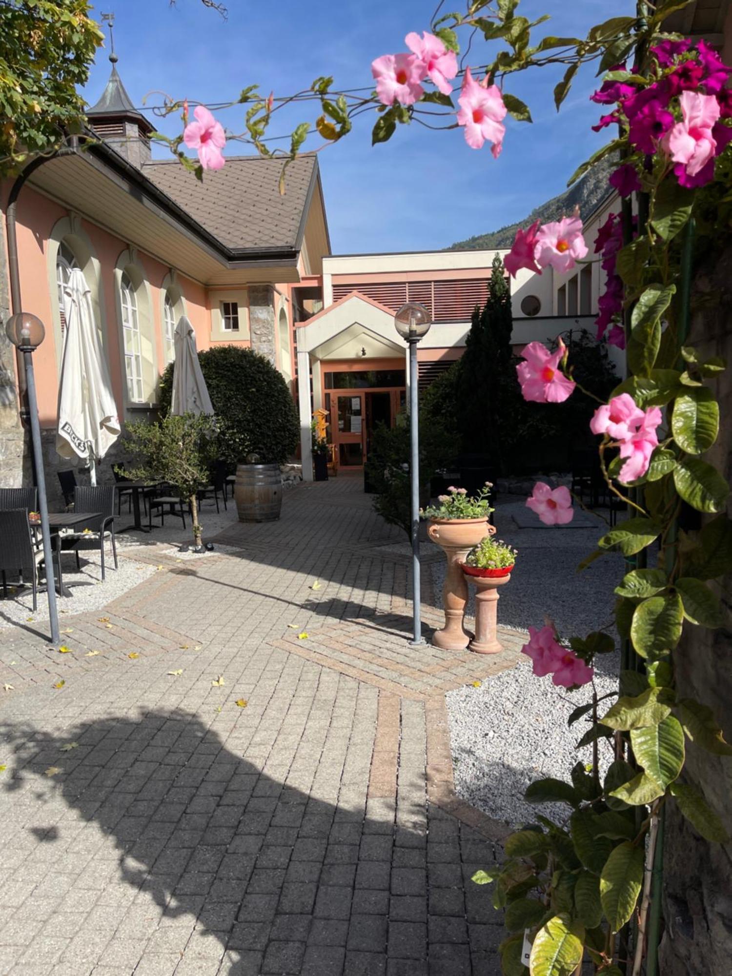 Hotel Les Berges Chippis Zewnętrze zdjęcie